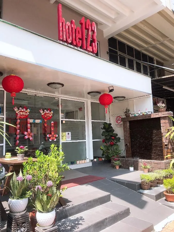 Boutique Hote123 location